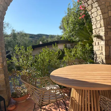 Mareluna Sea Within Walking Distance, Pool And Double Bathroom * Pisciotta