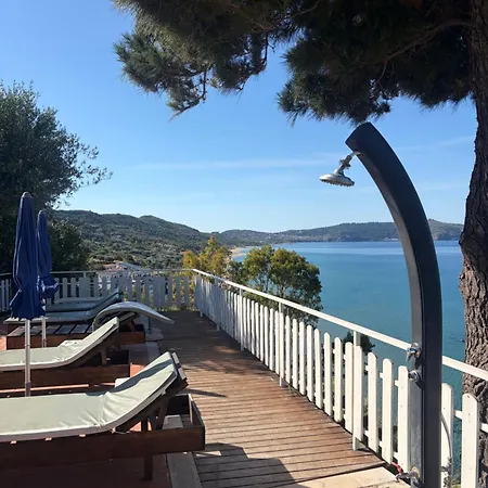 Mareluna Sea Within Walking Distance, Pool And Double Bathroom Vila