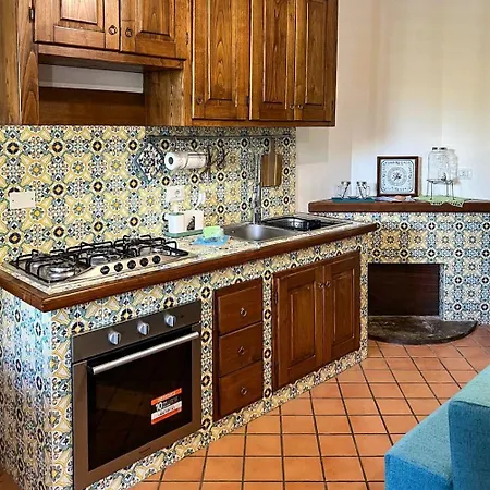 Mareluna, Mare A Pochi Passi E Doppi Servizi Villa Pisciotta