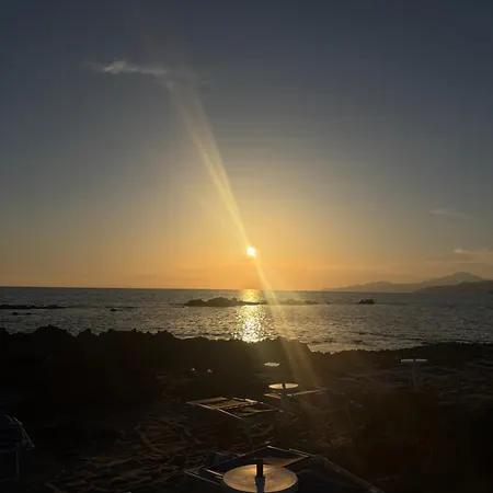 Villa Mareluna, Mare A Pochi Passi E Doppi Servizi Pisciotta